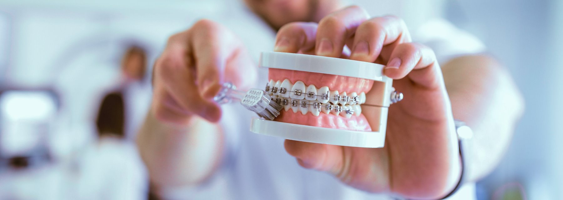 Maintaining Good Oral Hygiene with Brushing & Flossing